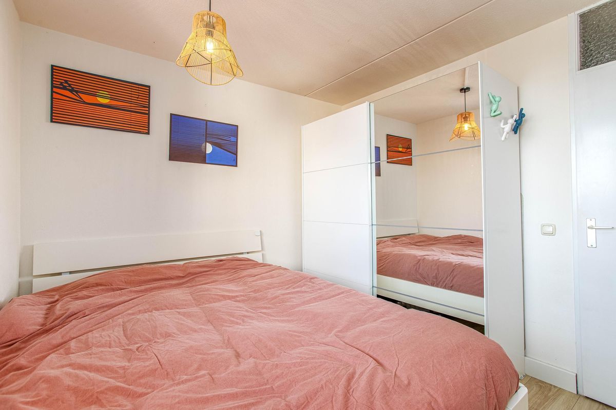 Giessenplein 19 Photo Blur 15