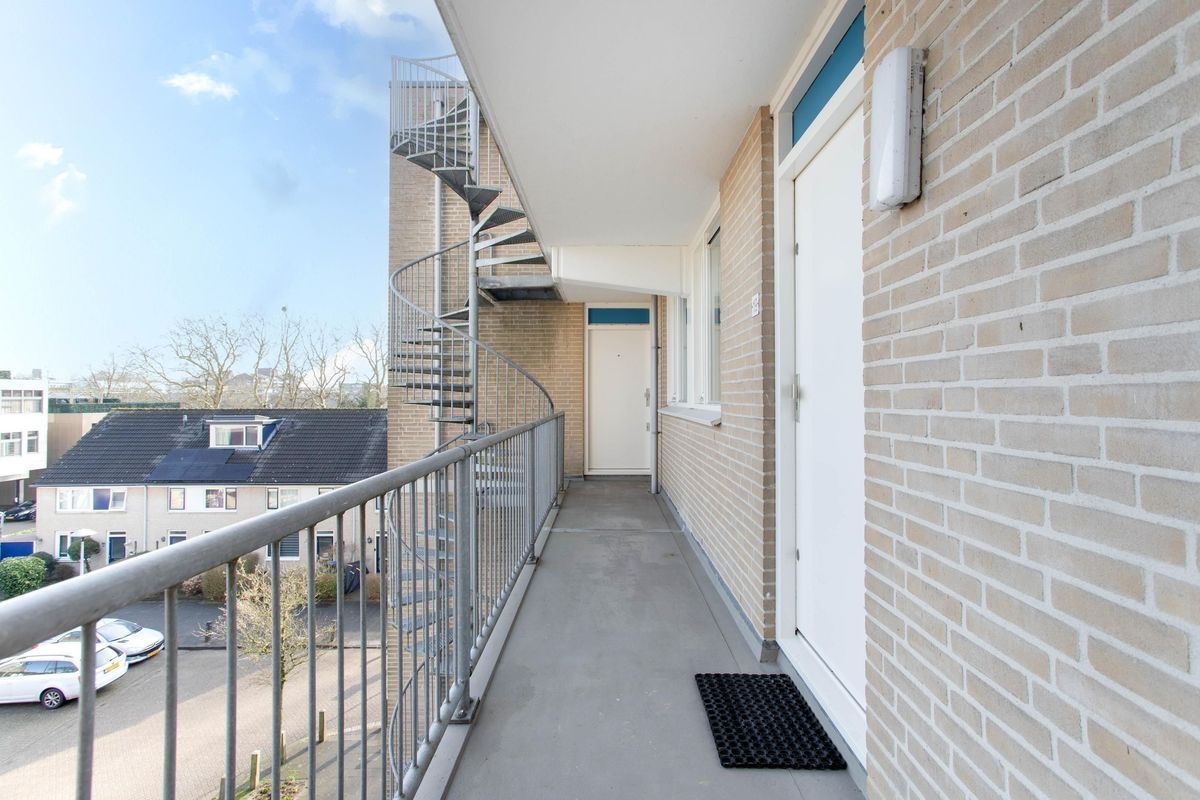 Giessenplein 19 Photo Blur 22