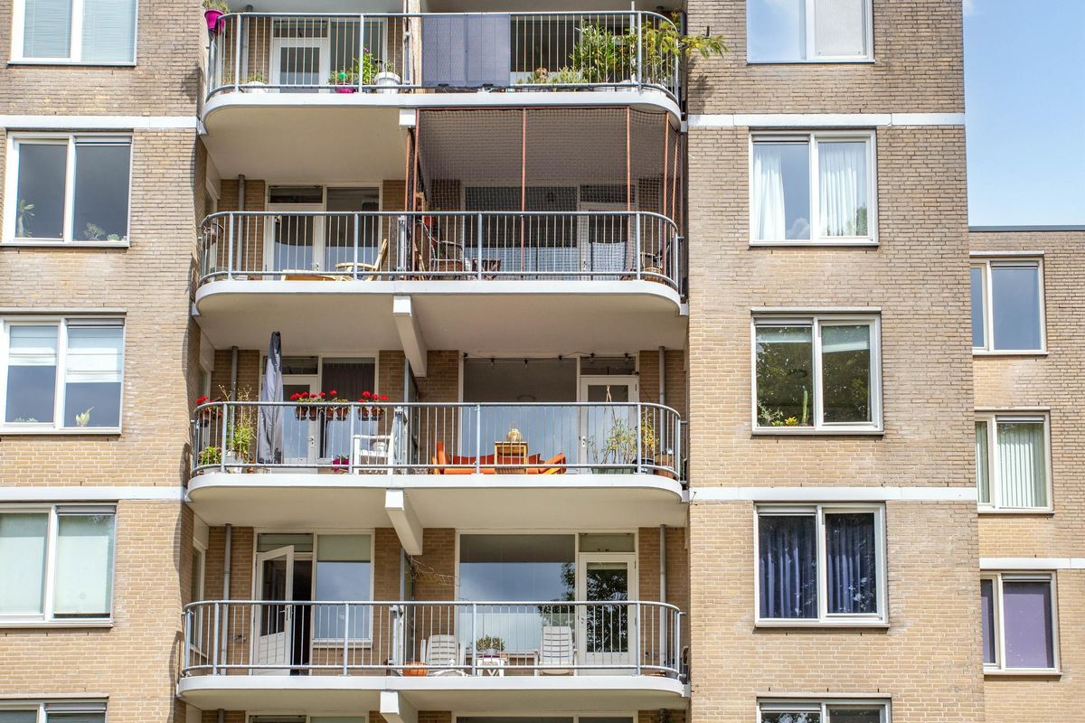 Giessenplein 19 Photo Blur 27