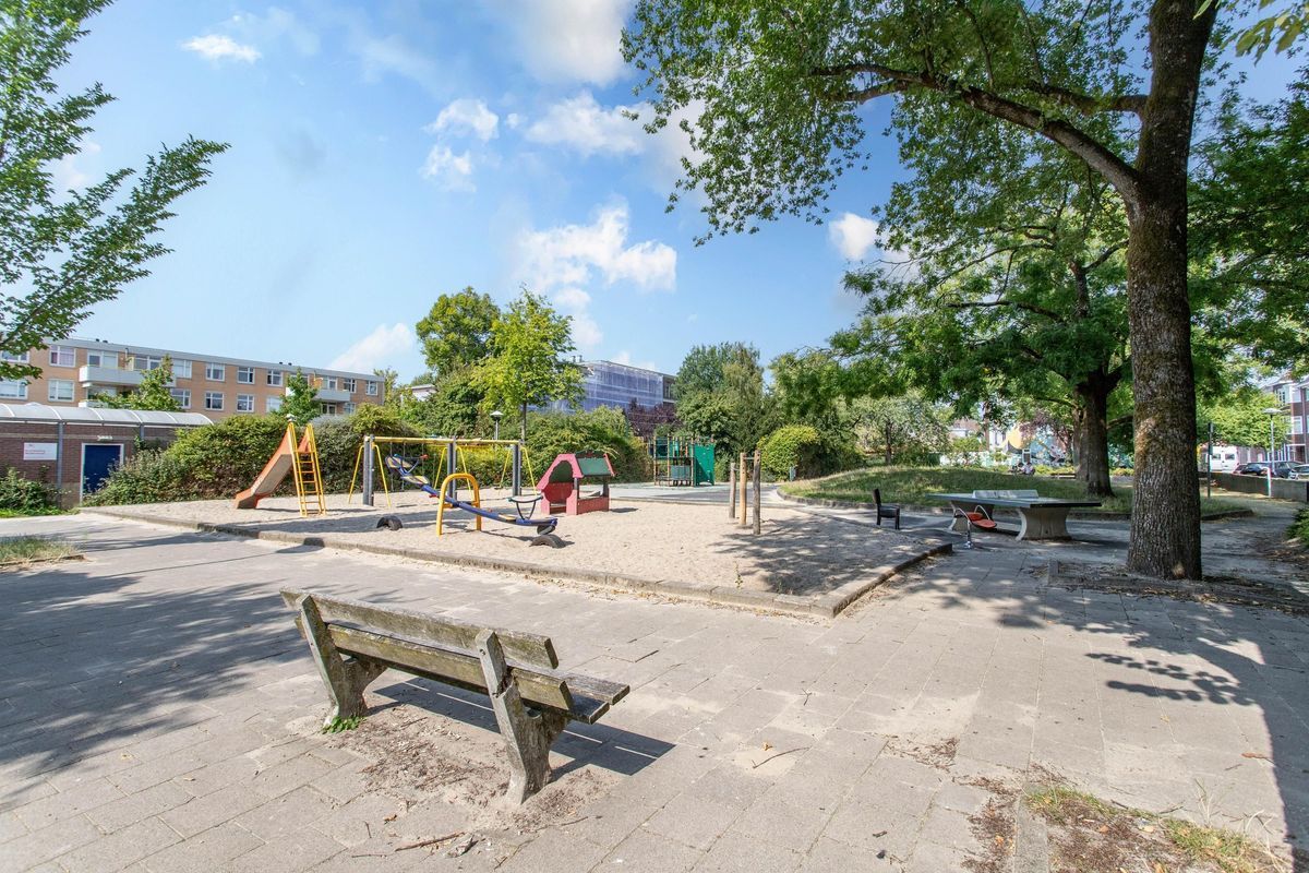 Mulderstraat 2-C Photo Blur 30