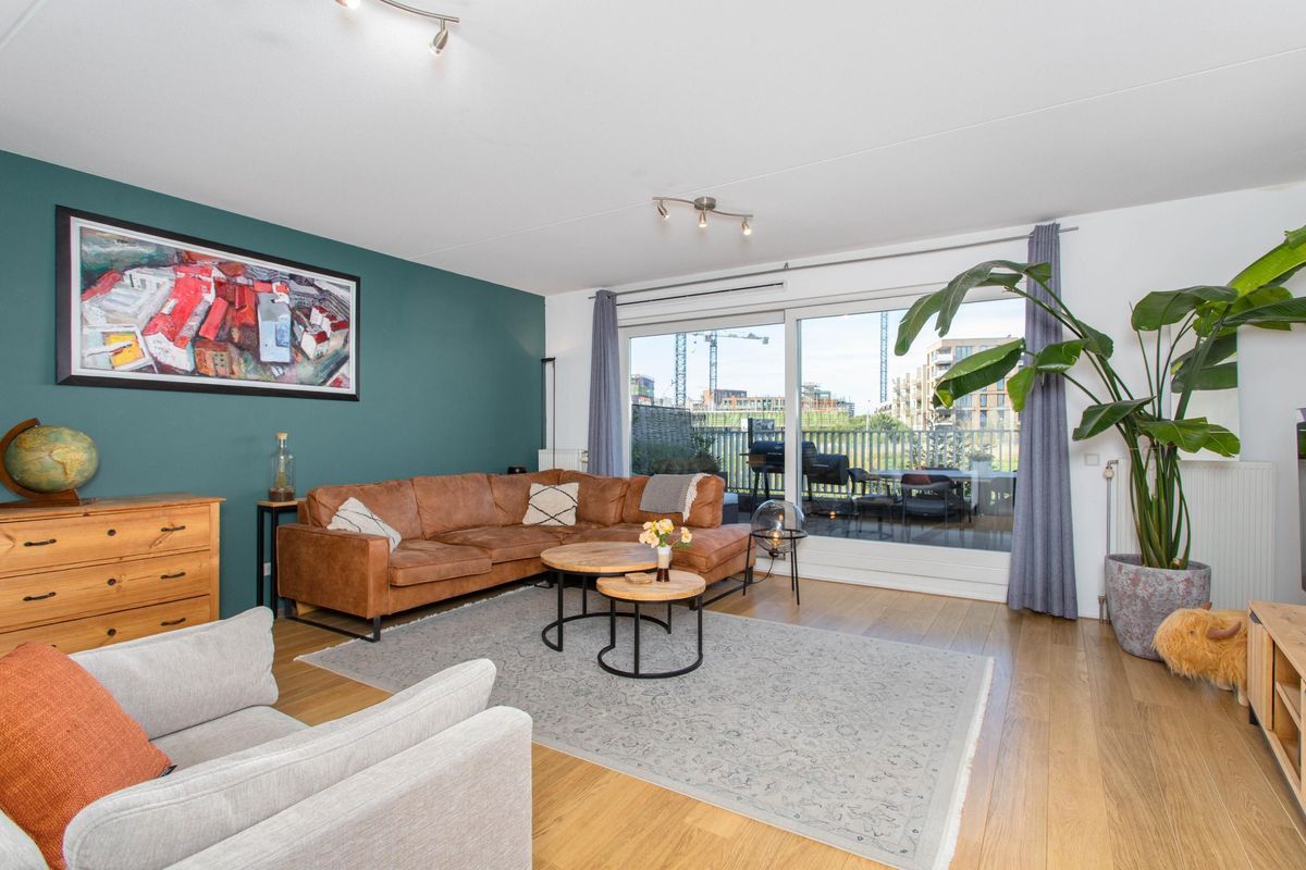 Rolderdiephof 134 Photo Blur 4