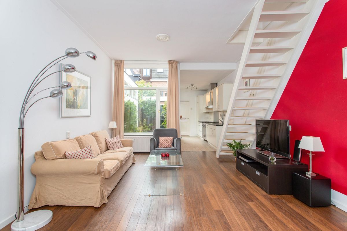 Spieghelstraat 28 Photo Blur 2