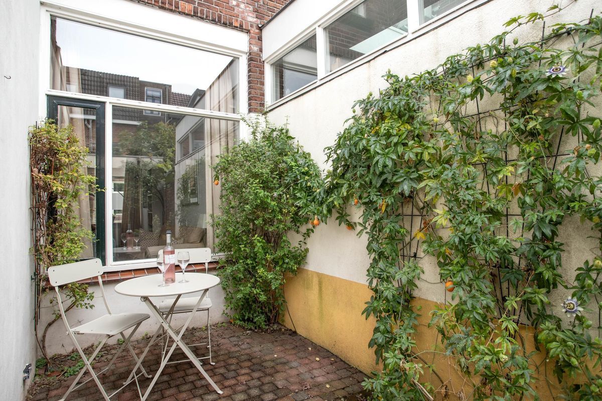 Spieghelstraat 28 Photo Blur 22