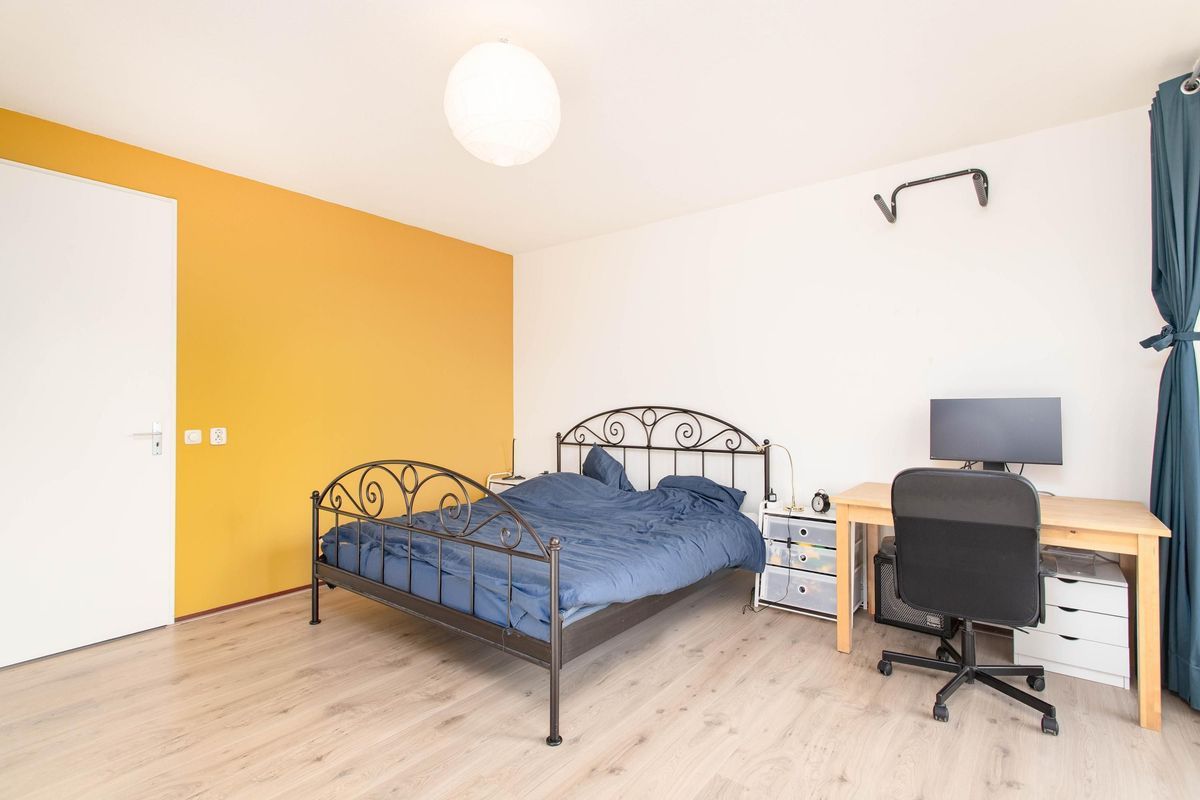 Europaplein 913 Photo Blur 8