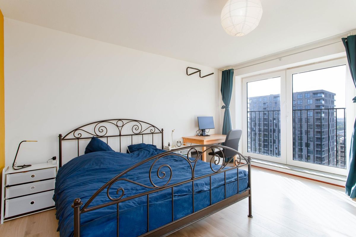 Europaplein 913 Photo Blur 10