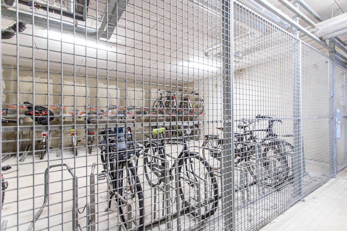 Europaplein 913 Photo Blur 15