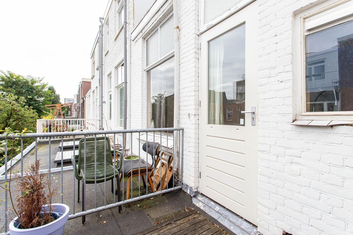 Croeselaan 186 Photo Blur 17