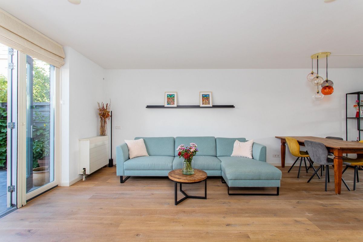 Aart van der Leeuwlaan 15 Photo Blur 2