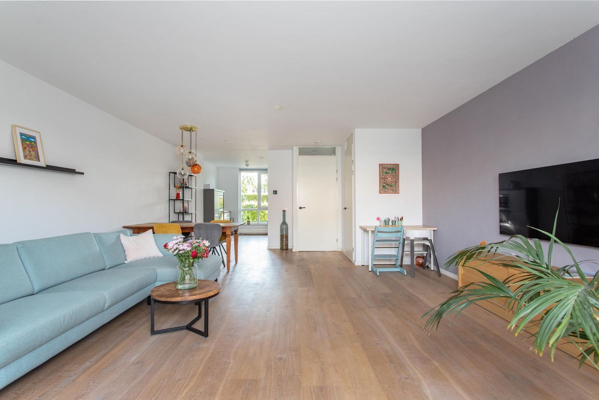 Aart van der Leeuwlaan 15 Photo Blur 3