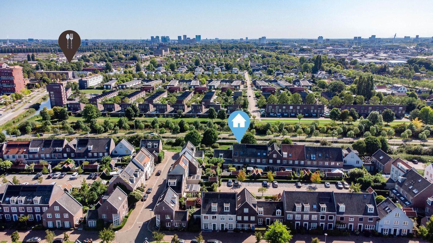 Aart van der Leeuwlaan 15 Photo Blur 34