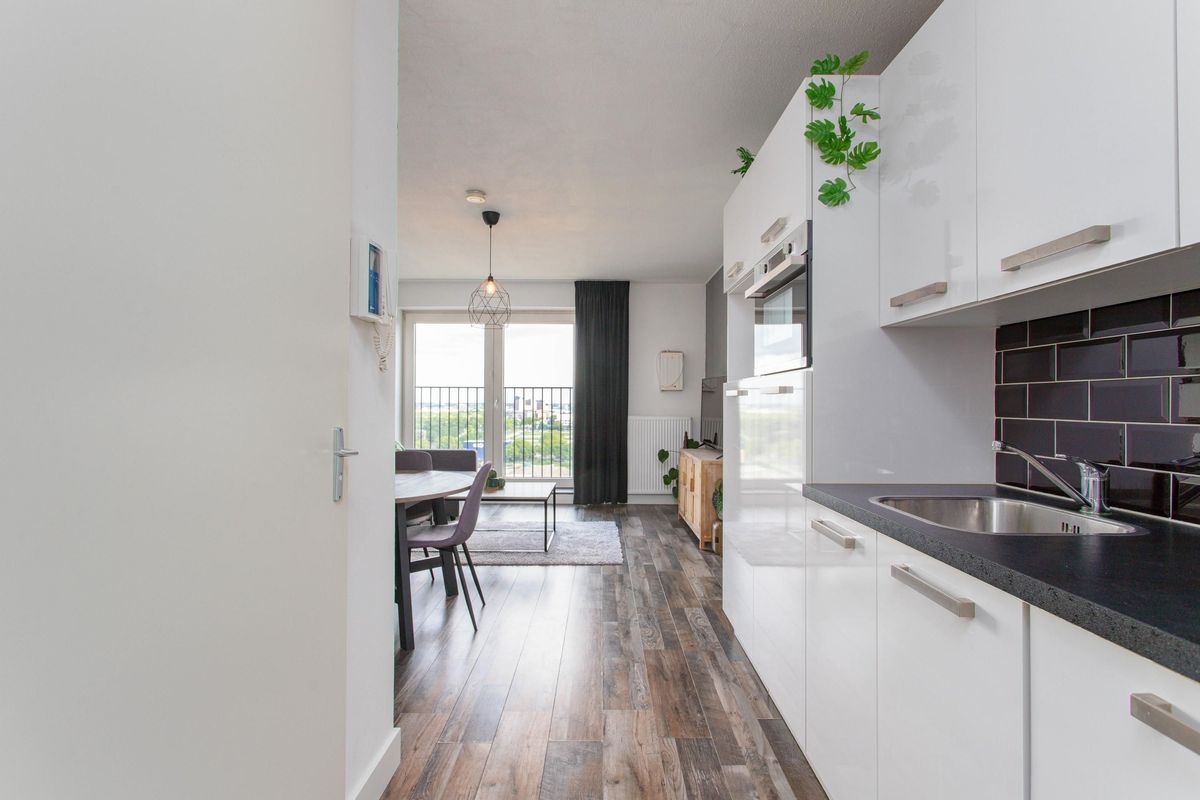 Europaplein 965 Photo Blur 7