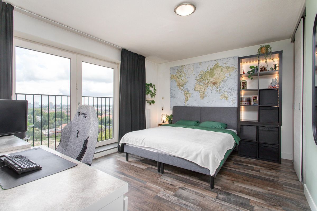 Europaplein 965 Photo Blur 8