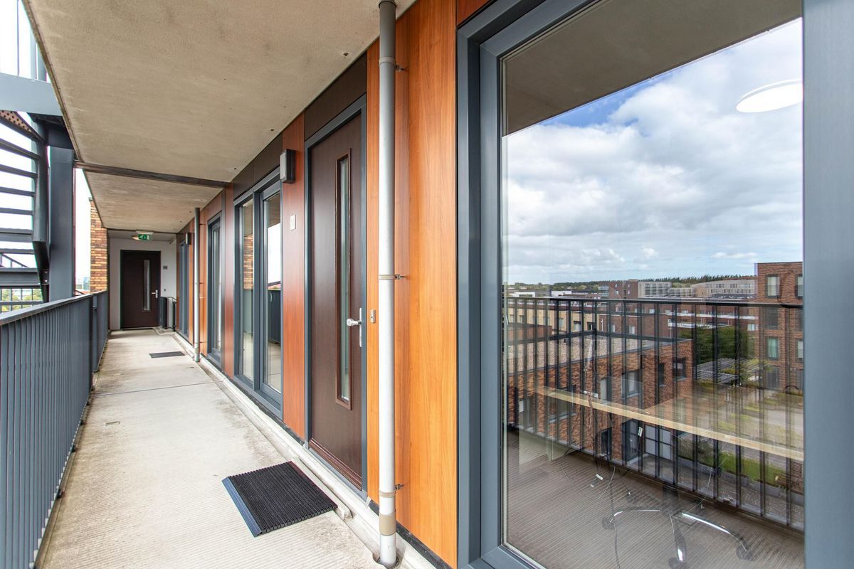 Miles Davisstraat 247 Photo Blur 24