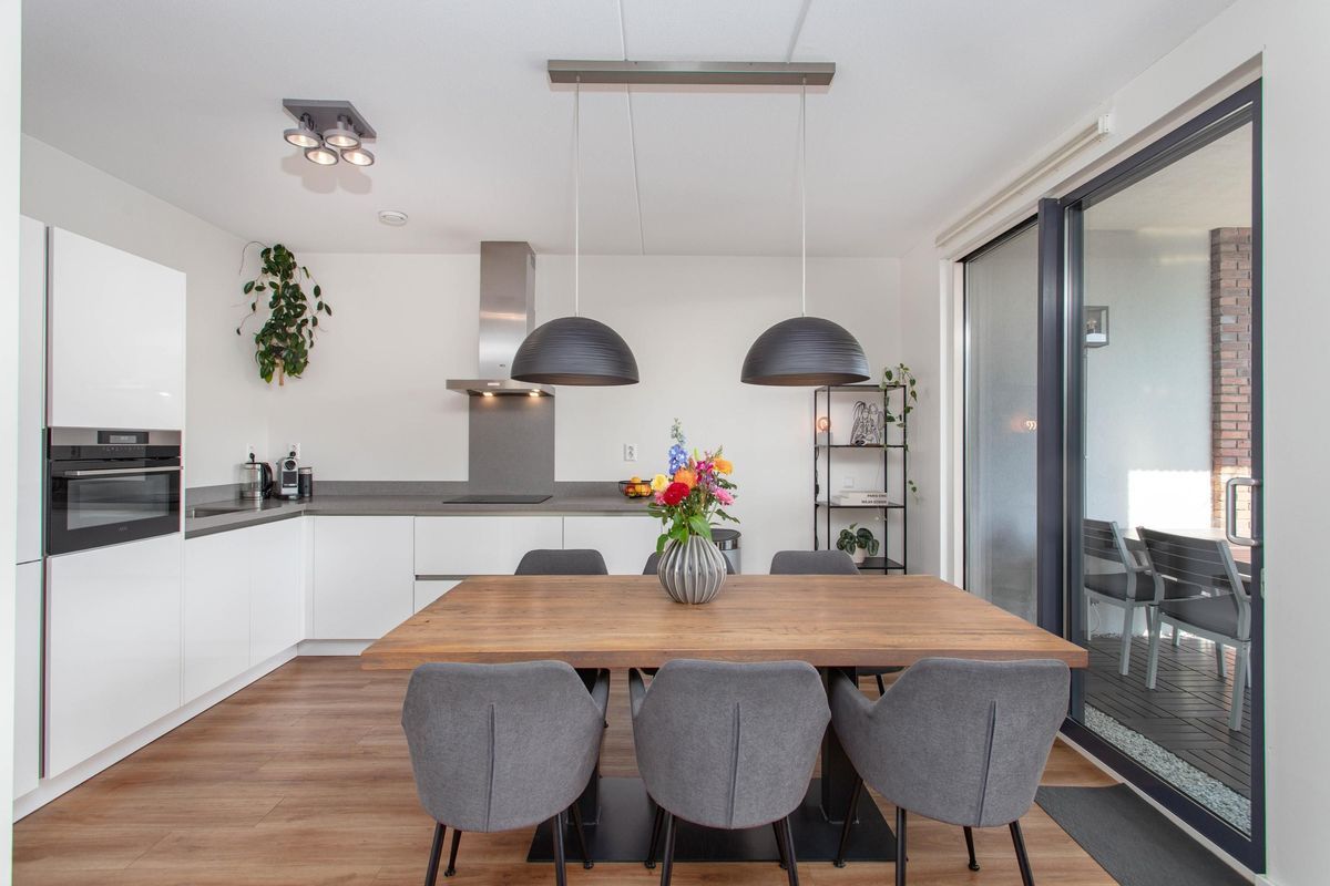 San Marinostraat 183 Photo Blur 6