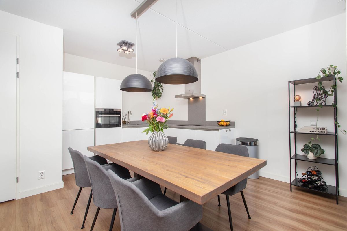 San Marinostraat 183 Photo Blur 8