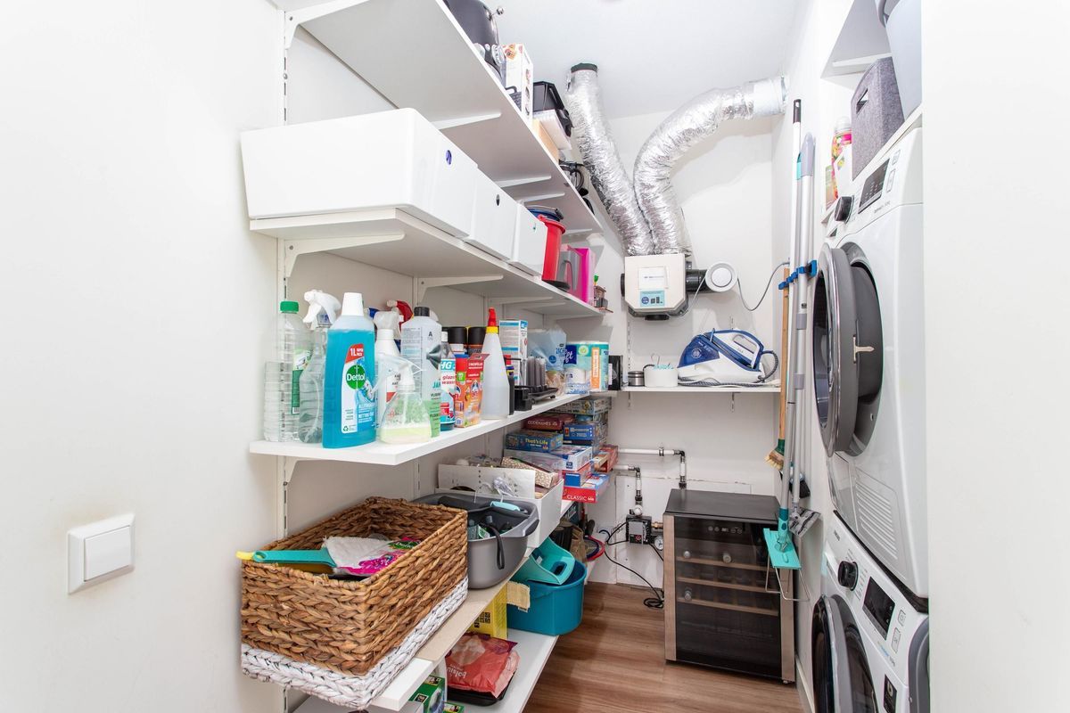 San Marinostraat 183 Photo Blur 22