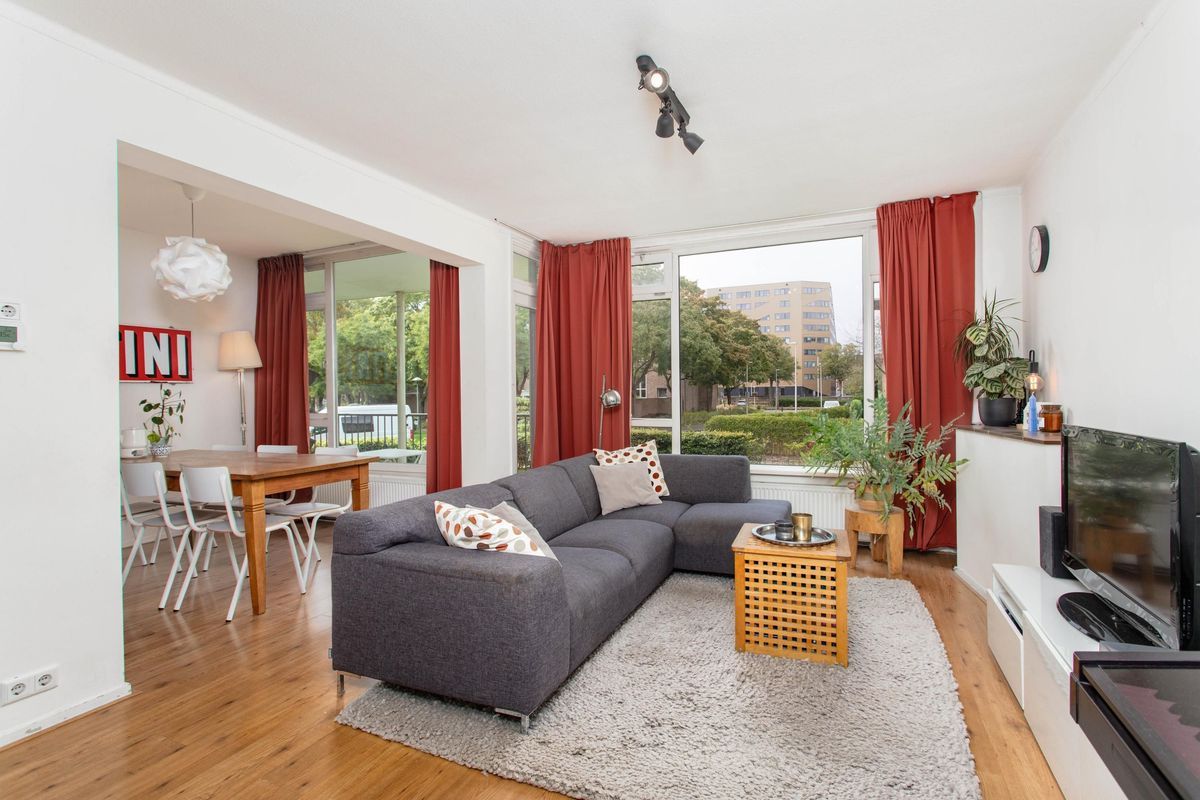 Tolsteegplantsoen 20 Photo Blur 3