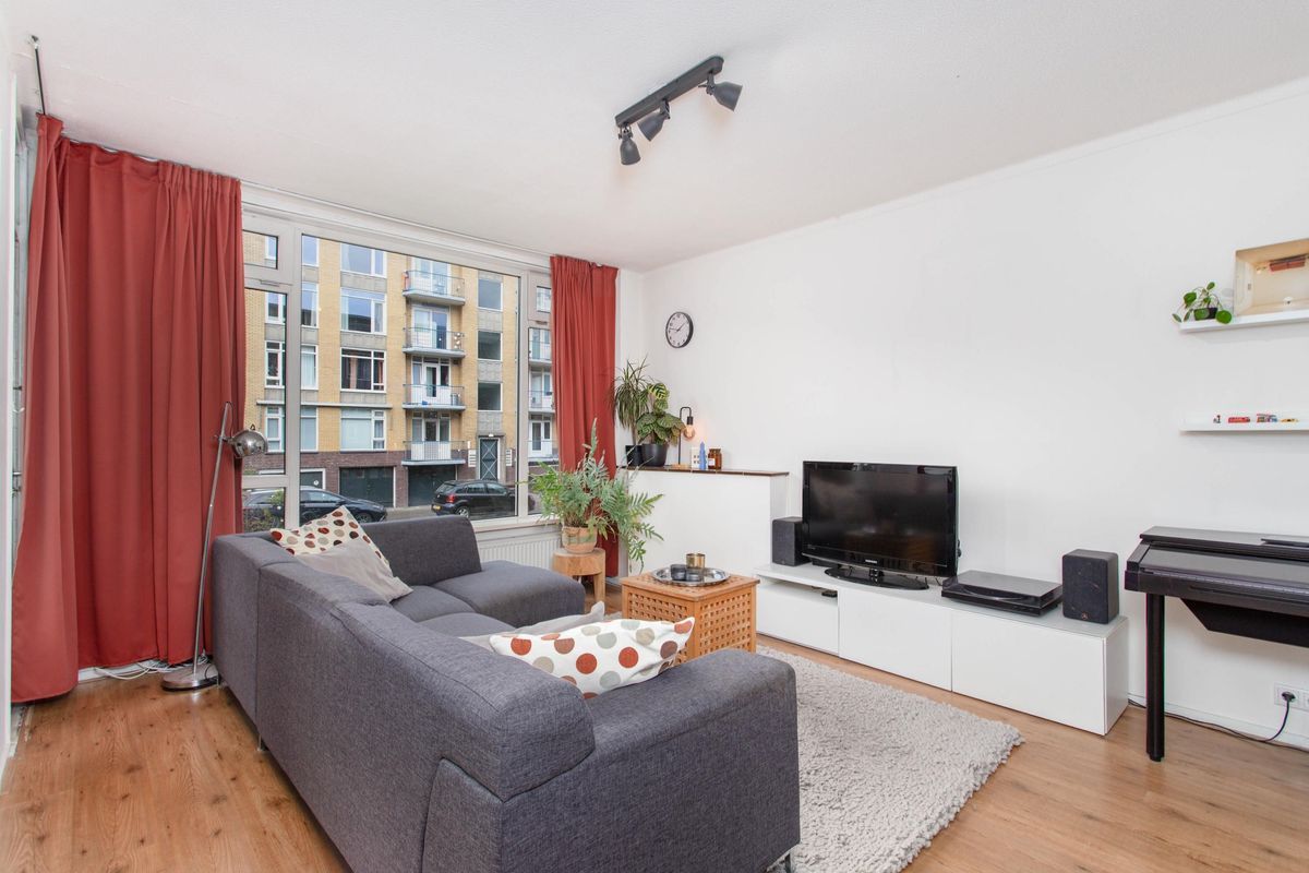 Tolsteegplantsoen 20 Photo Blur 2