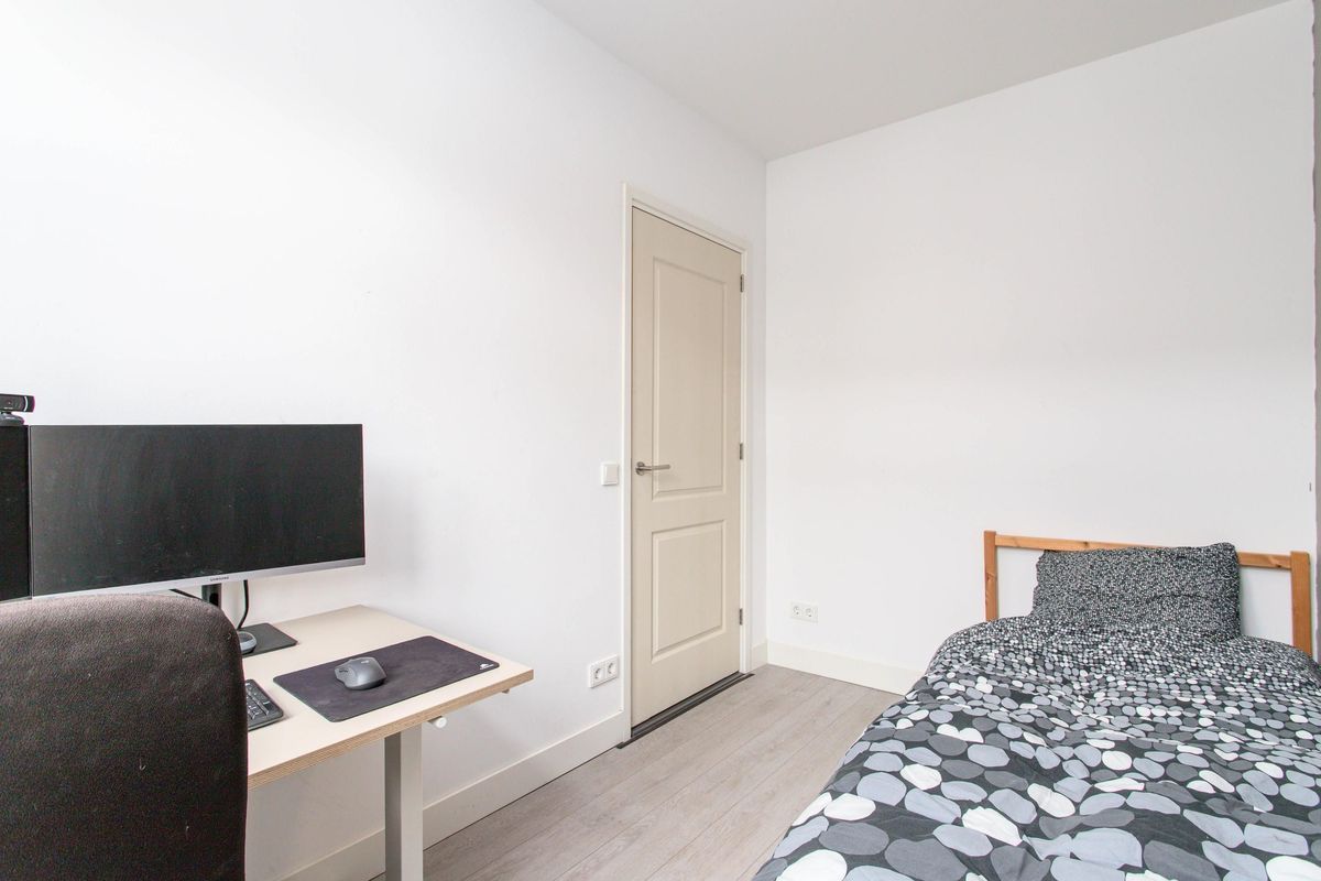 Spieghelstraat 8 Photo Blur 19