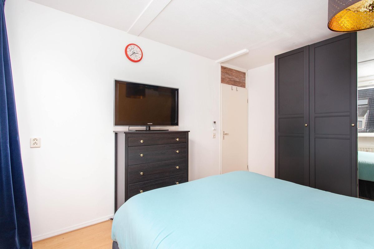 Bertha von Suttnerlaan 4 Photo Blur 11