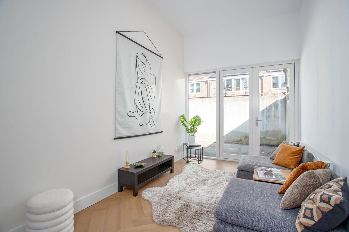 Waalstraat 121-B Photo Blur 4