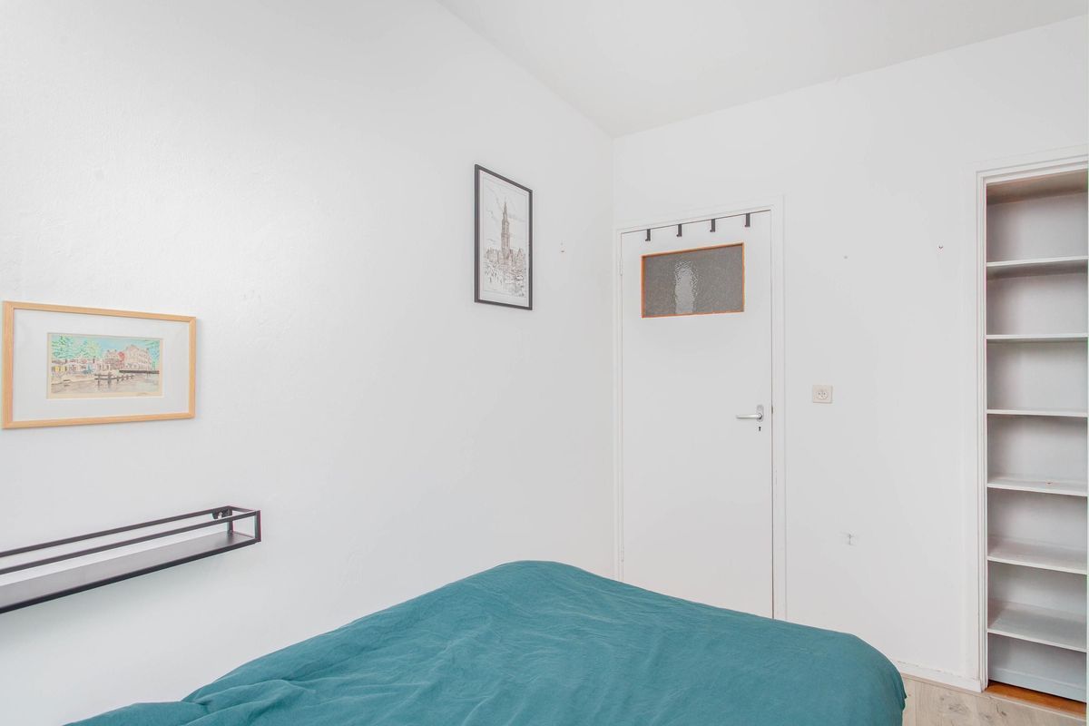 Van Eysingalaan 344 Photo Blur 18