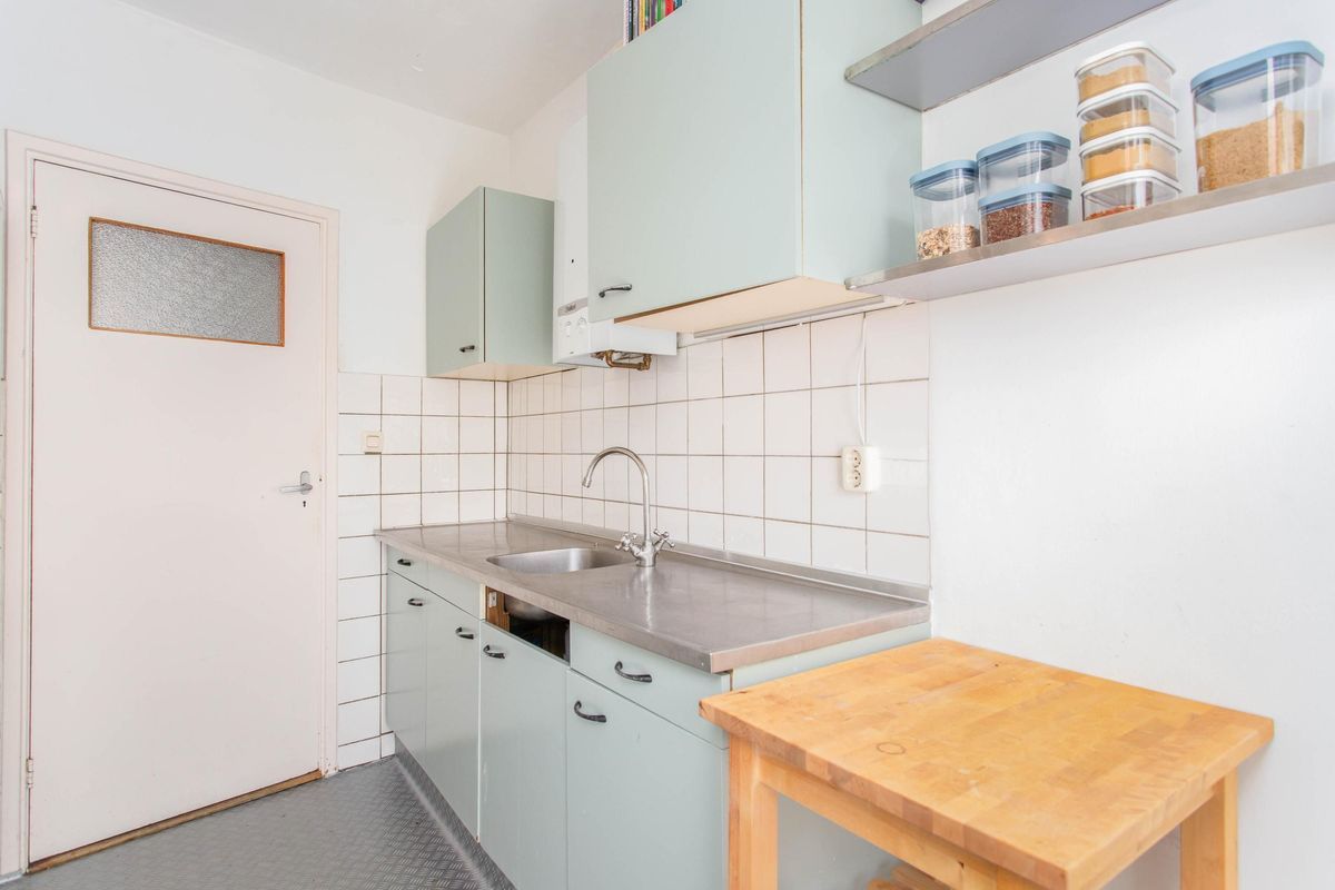 Van Eysingalaan 344 Photo Blur 16