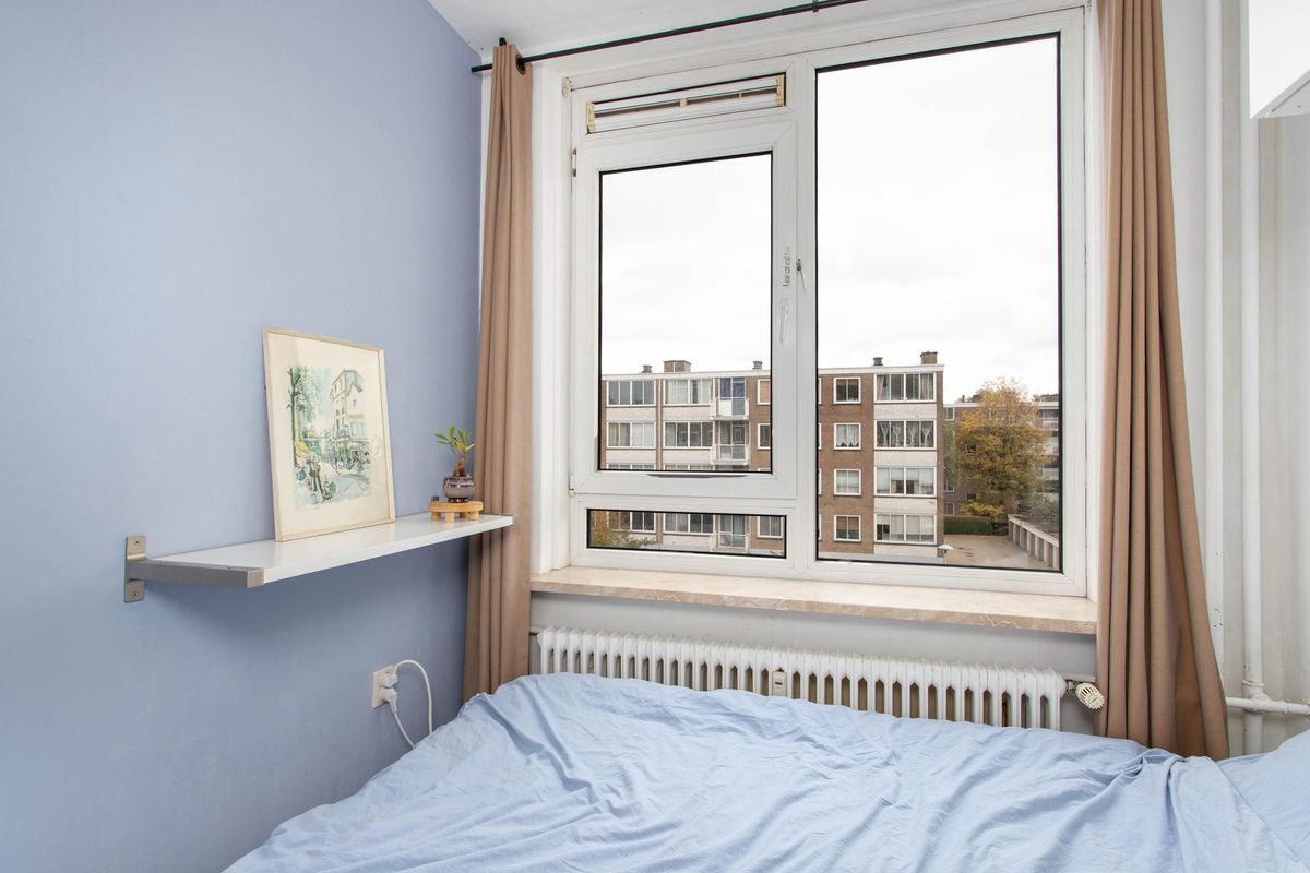 Van Eysingalaan 344 Photo Blur 20