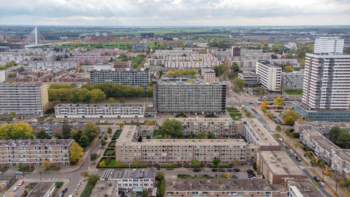 Van Eysingalaan 344 Photo Blur 25