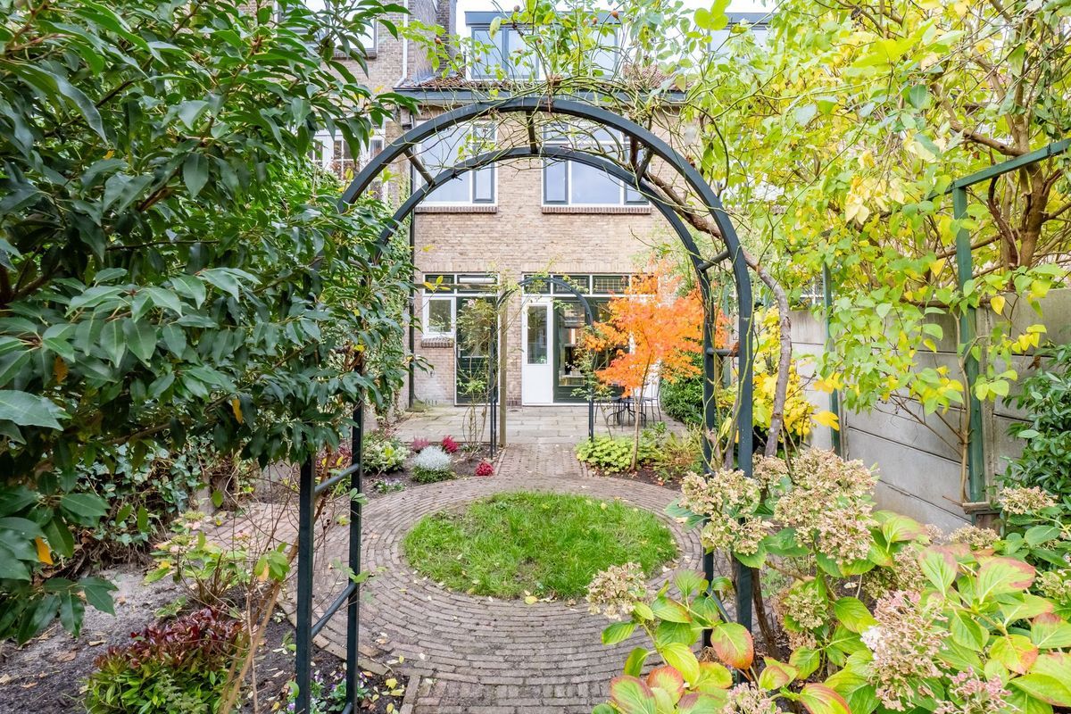 Rijnlaan 52 Photo Blur 25