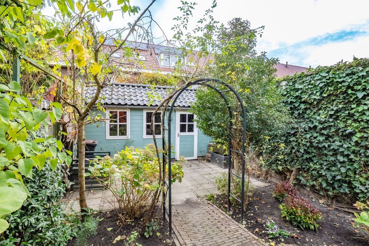 Rijnlaan 52 Photo Blur 24