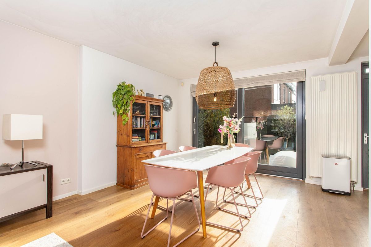 Klokjeslaan 84 Photo Blur 8