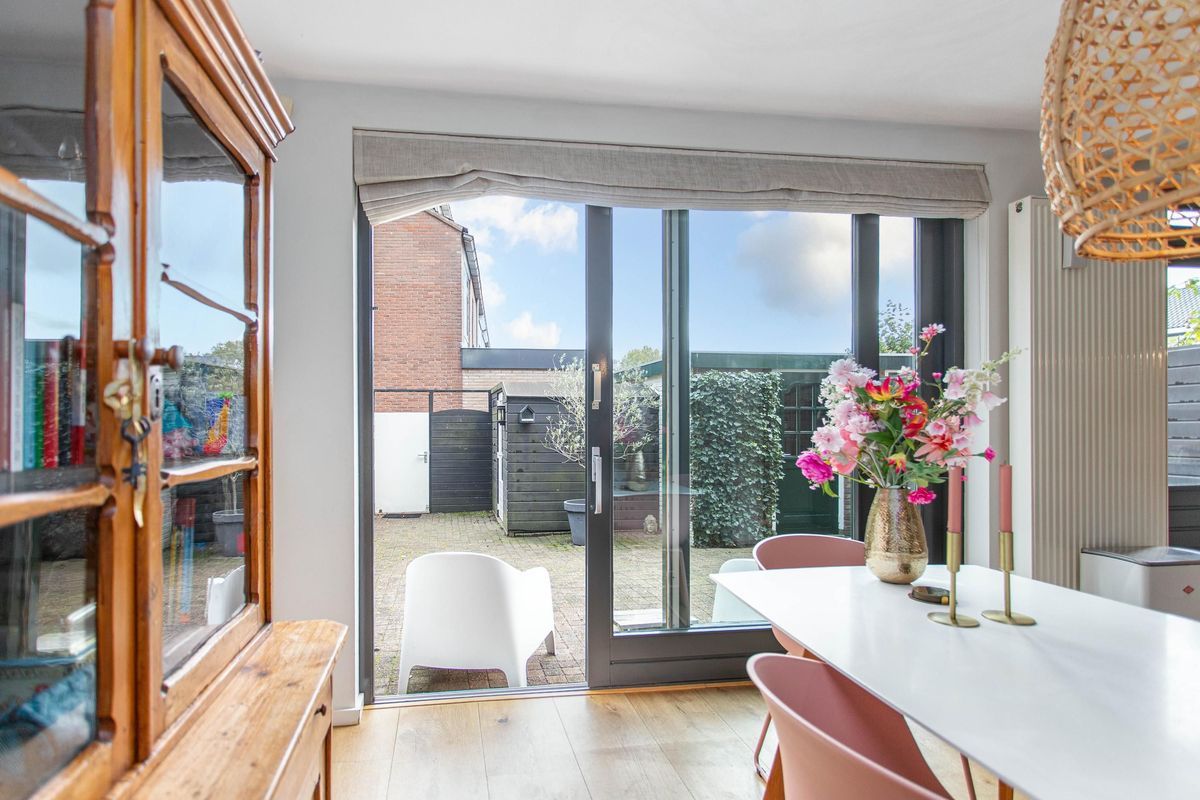 Klokjeslaan 84 Photo Blur 11