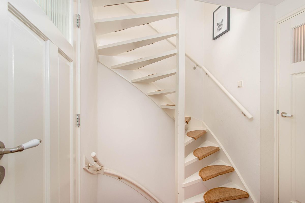 Klokjeslaan 84 Photo Blur 25