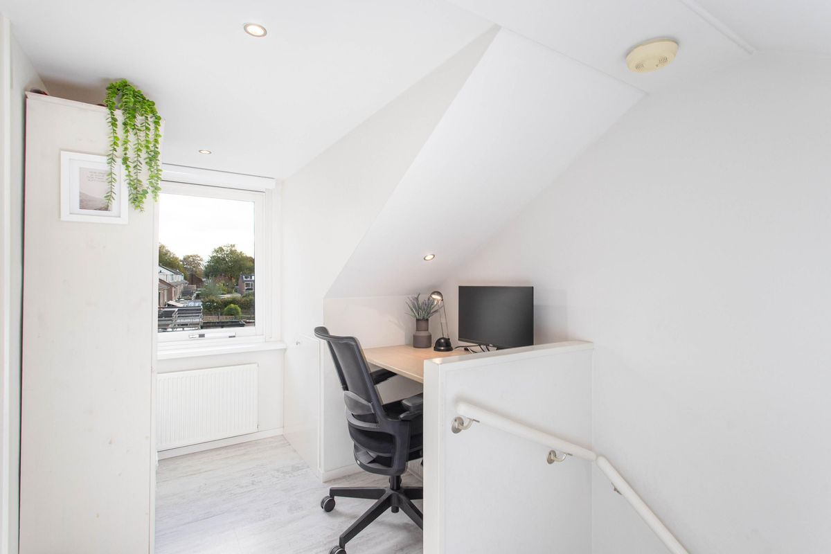 Klokjeslaan 84 Photo Blur 35