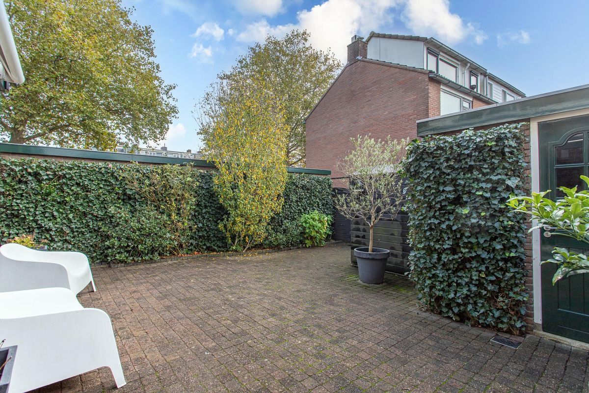 Klokjeslaan 84 Photo Blur 22