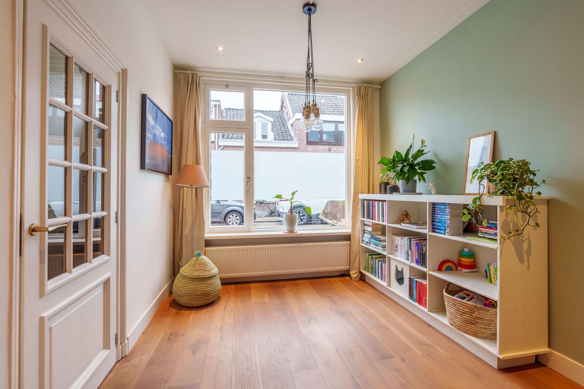 Verenigingstraat 44 Photo Blur 7