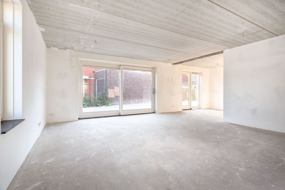 Lotusvliet 56 Photo Blur 3