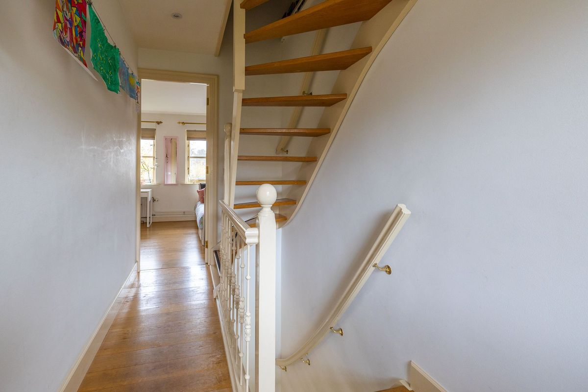 Ypendael 8 Photo Blur 13