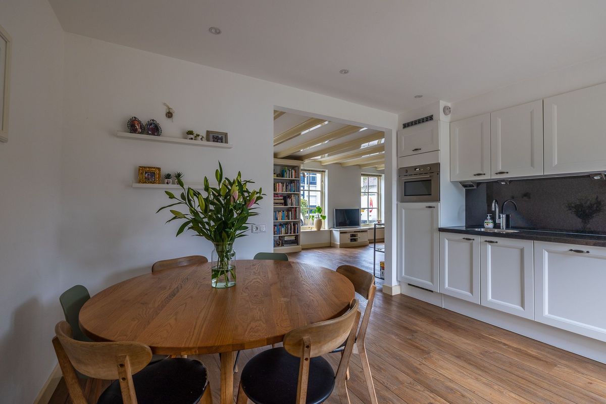 Ypendael 8 Photo Blur 8