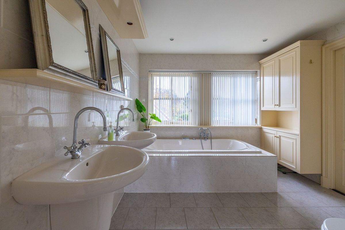 Ypendael 8 Photo Blur 21