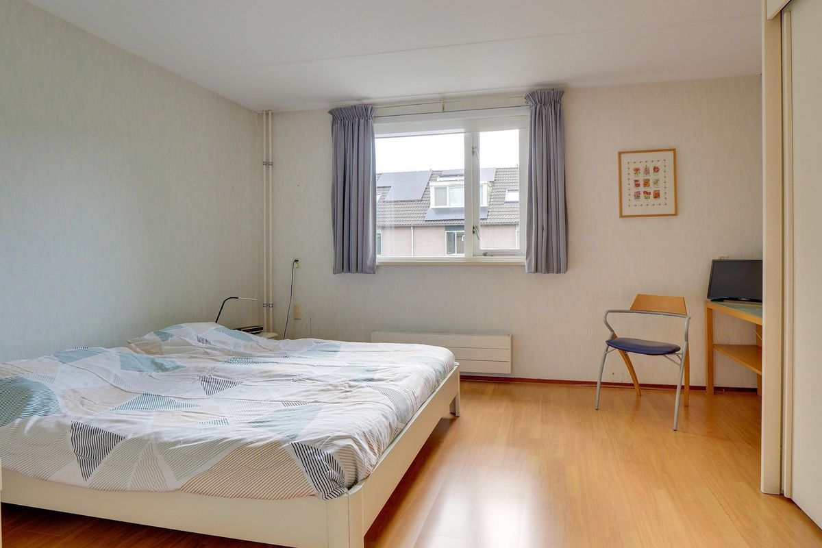 Chathams 38 Photo Blur 5