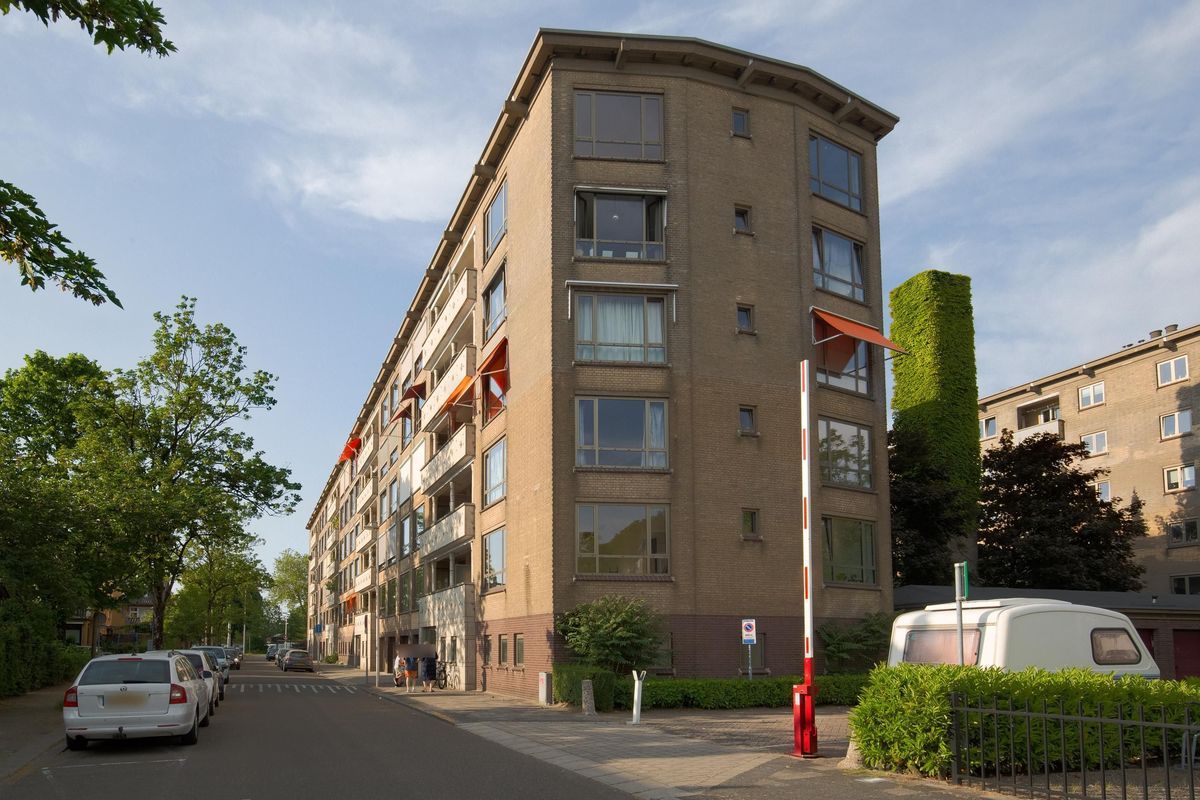 Israelslaan 12 Photo Blur 30