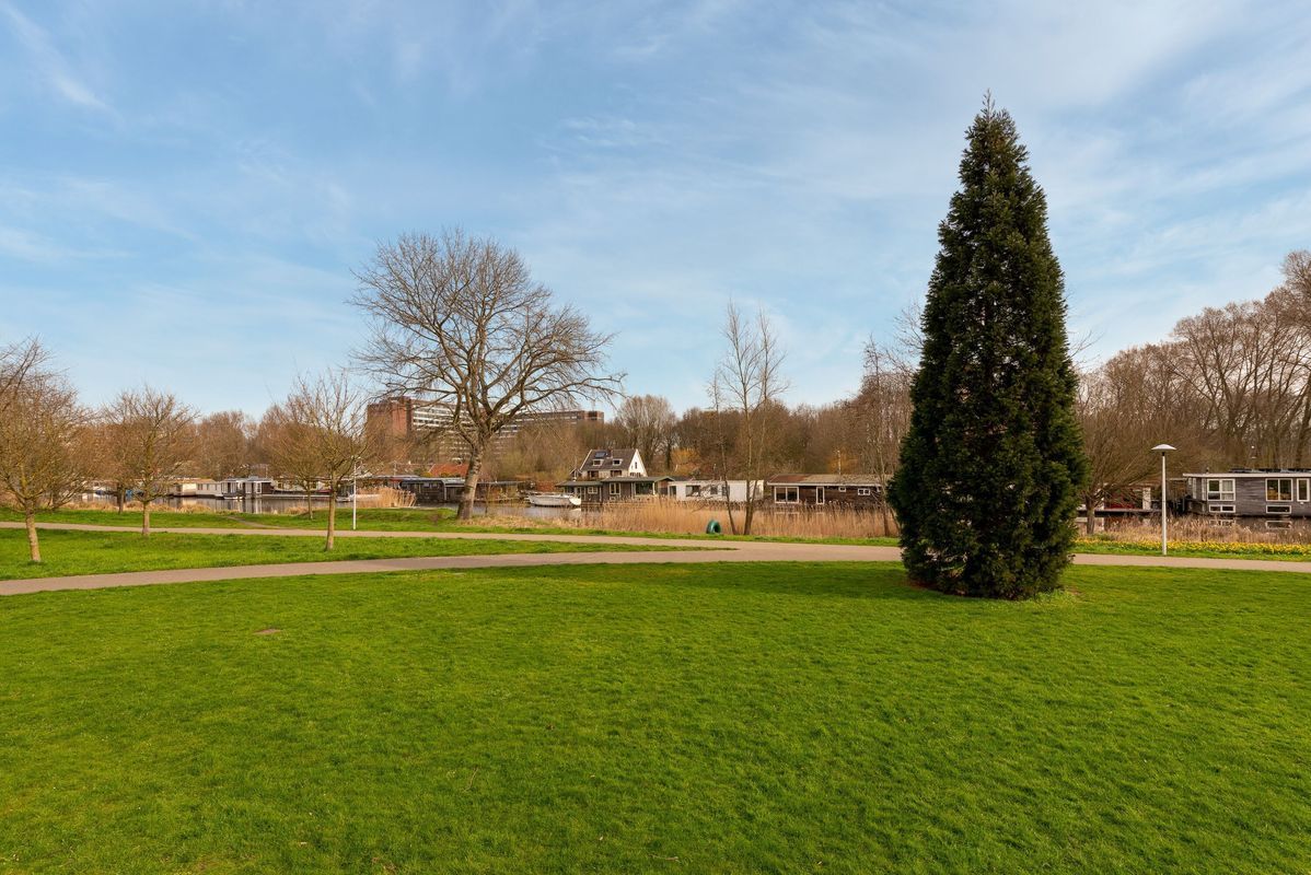 Prinses Margrietstraat 106-bis Photo Blur 44