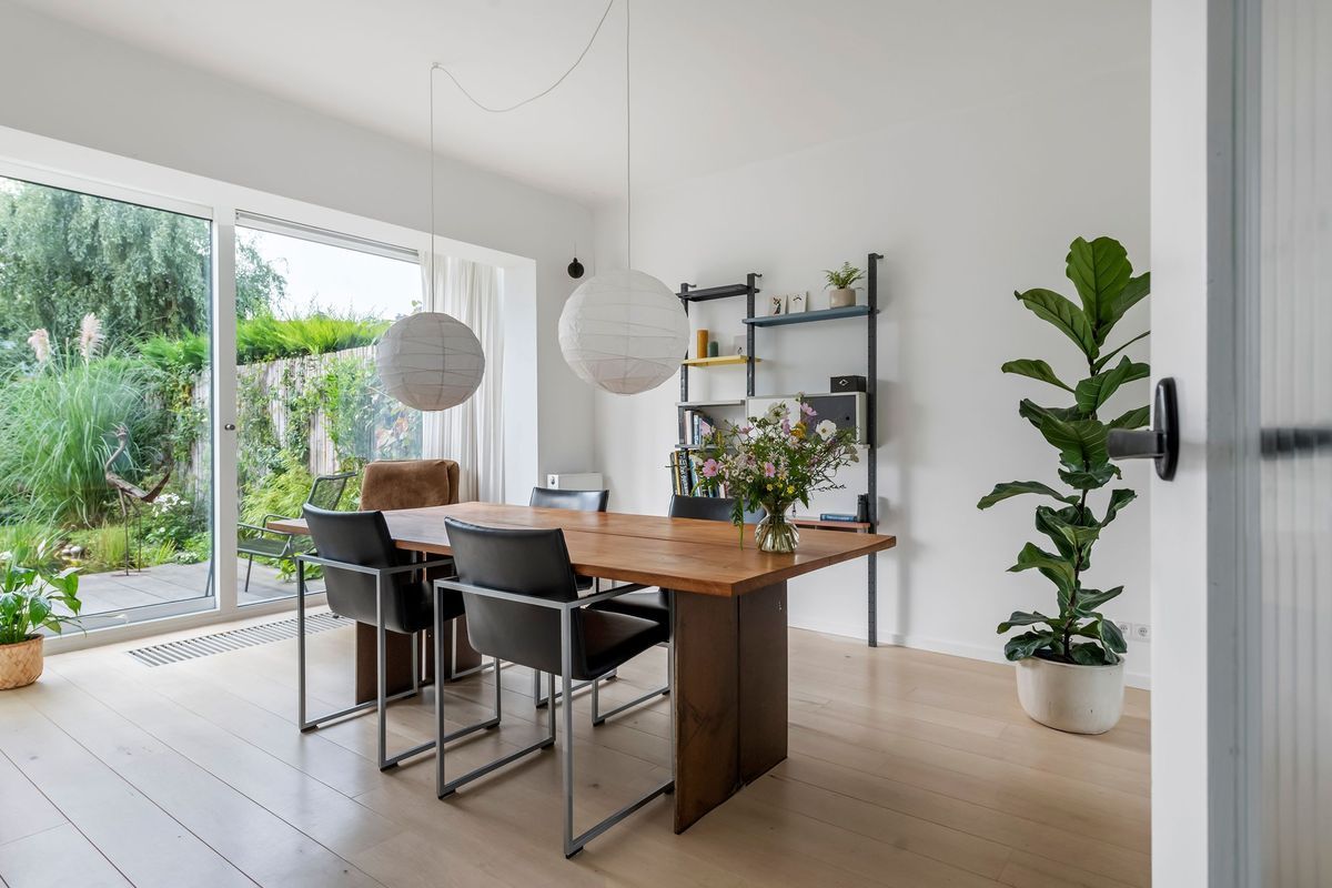 Dr. Schaepmanstraat 47 Photo Blur 3