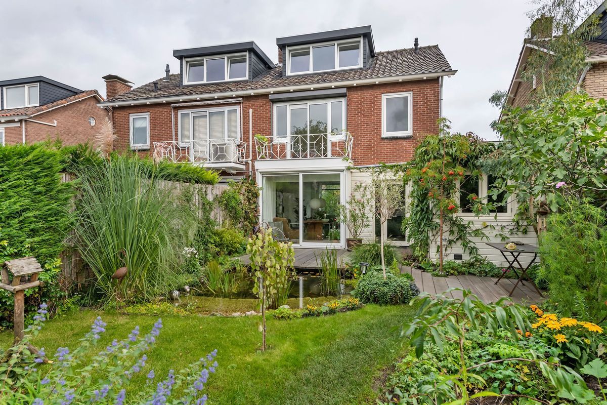 Dr. Schaepmanstraat 47 Photo Blur 21