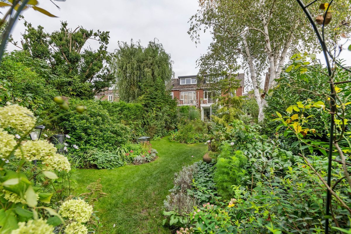 Dr. Schaepmanstraat 47 Photo Blur 26