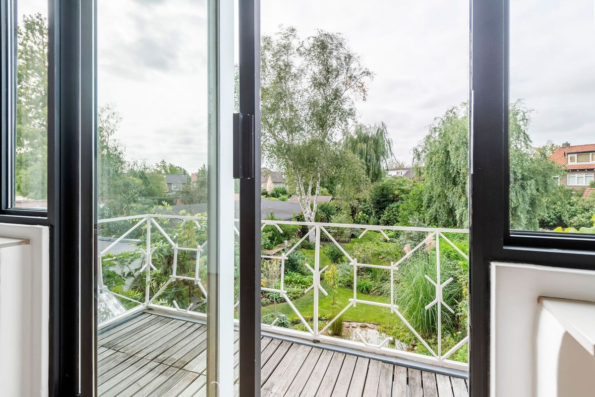 Dr. Schaepmanstraat 47 Photo Blur 32