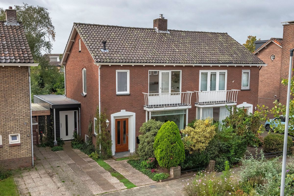 Dr. Schaepmanstraat 47 Photo Blur 48