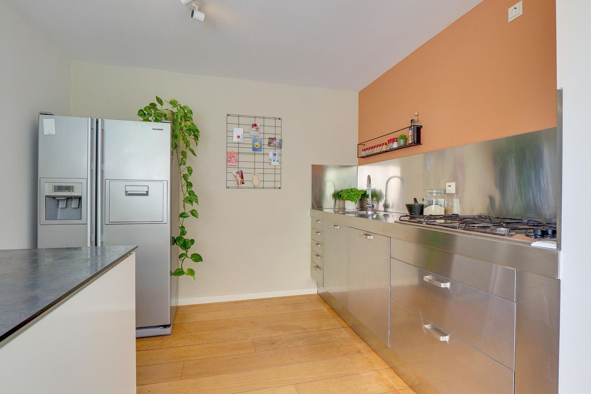 Niasstraat 8-A Photo Blur 7